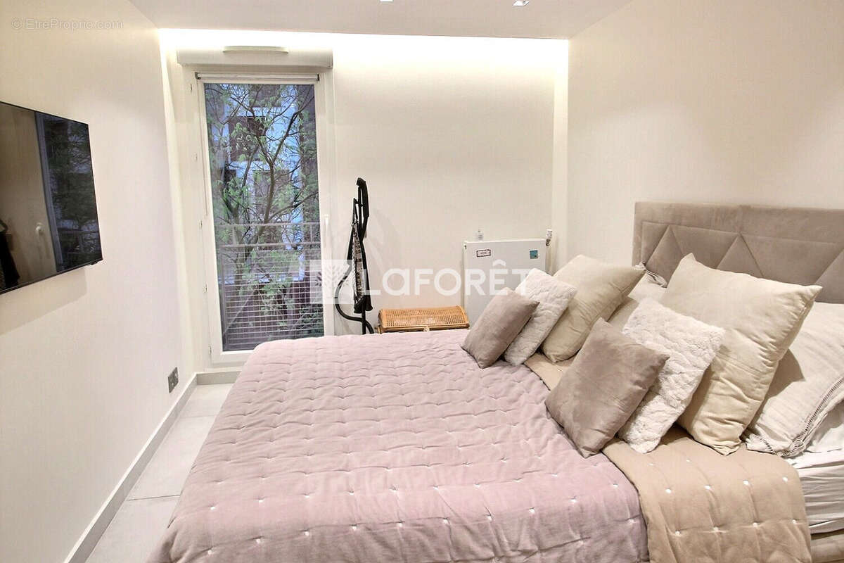 Appartement à GENNEVILLIERS