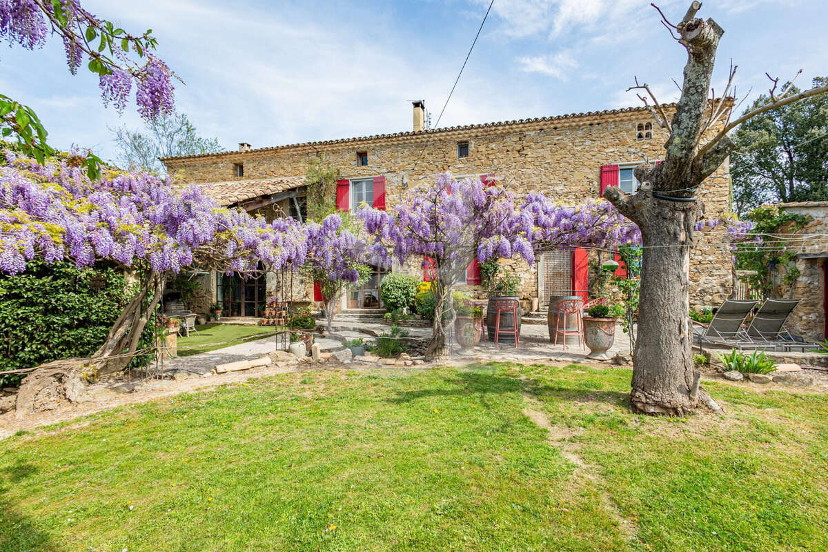 Maison à VAISON-LA-ROMAINE