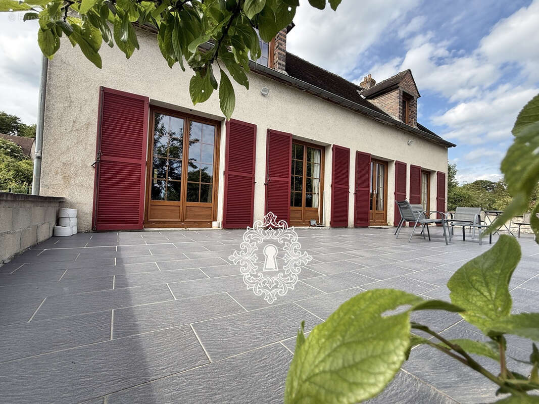 Maison à DONNEMARIE-DONTILLY