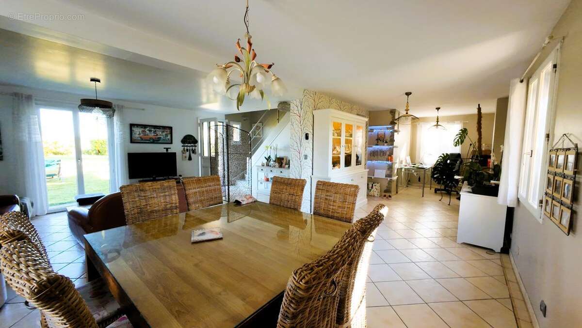 Maison à OFFRANVILLE