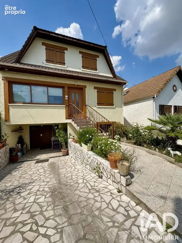 Photo 1 - Maison à TREMBLAY-EN-FRANCE