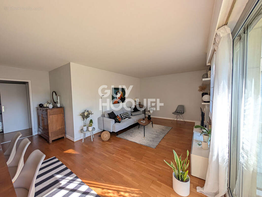 Appartement à BAILLY