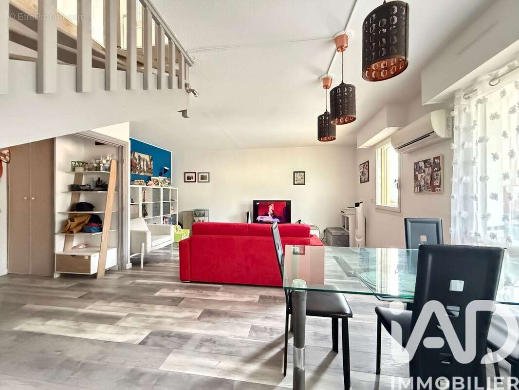 Photo 2 - Appartement à CARROS