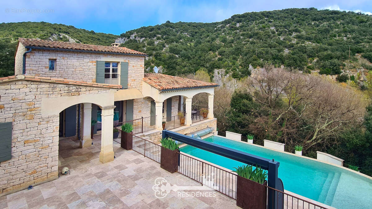 Maison à GOUDARGUES