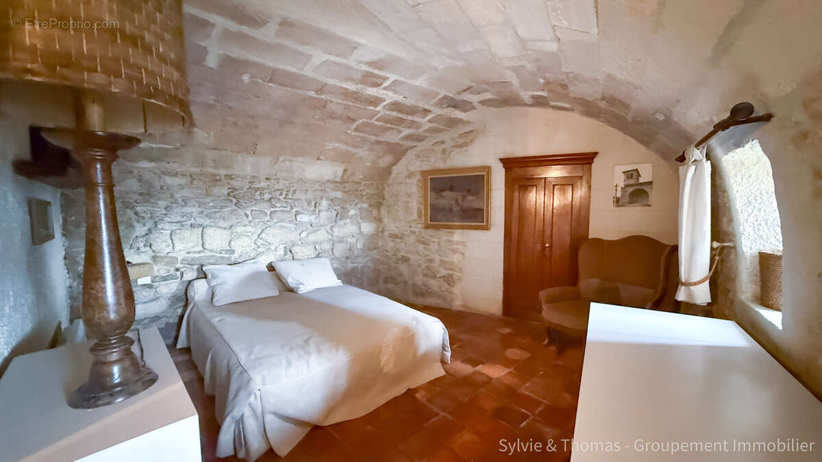 Maison à LES ANGLES