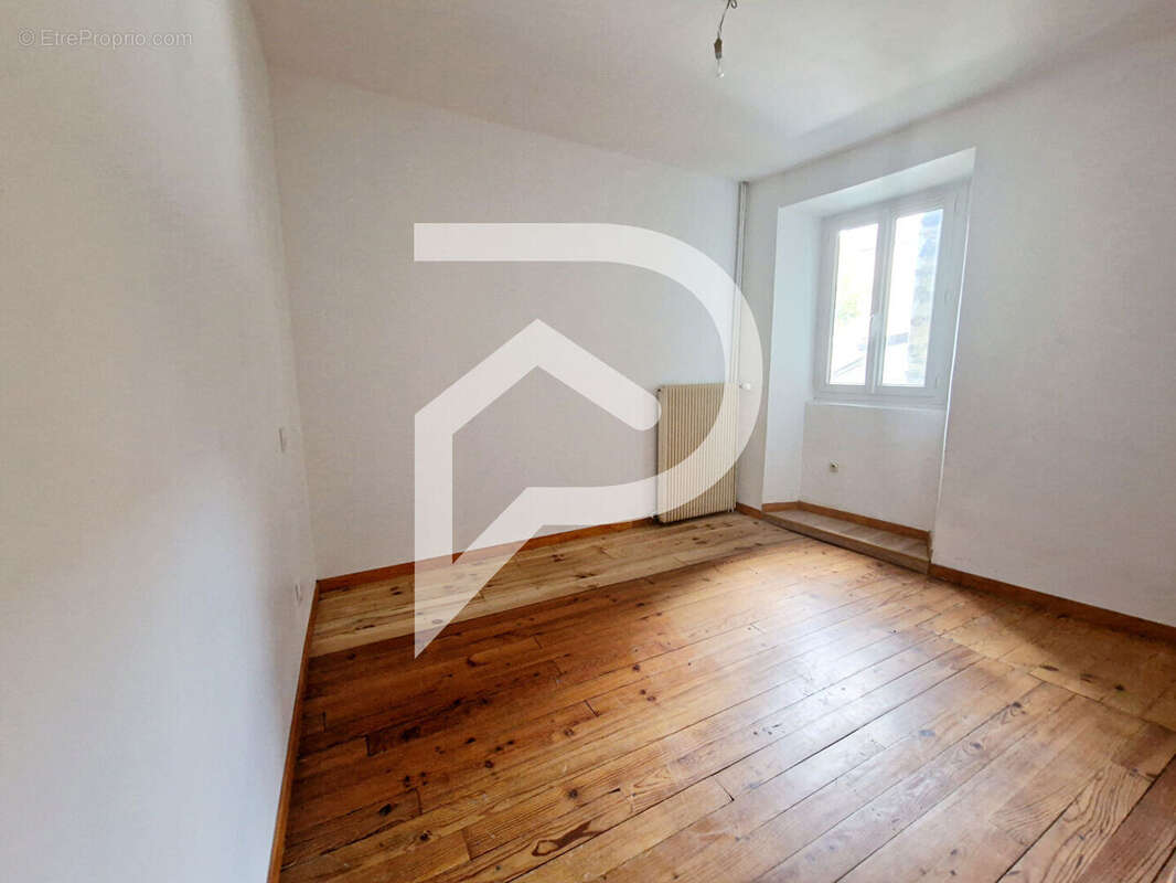 Maison à ARTHEZ-DE-BEARN