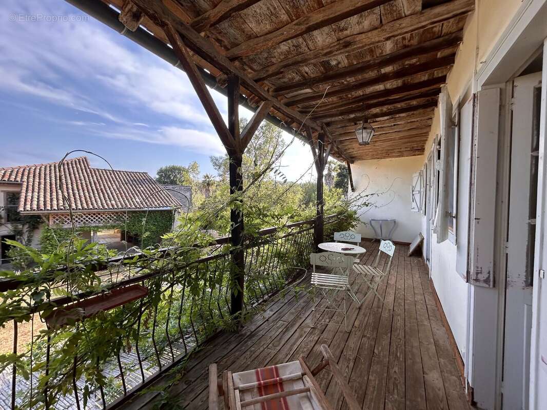 Maison de village T8, garage, grange, piscine sur 3456m² - photo 20