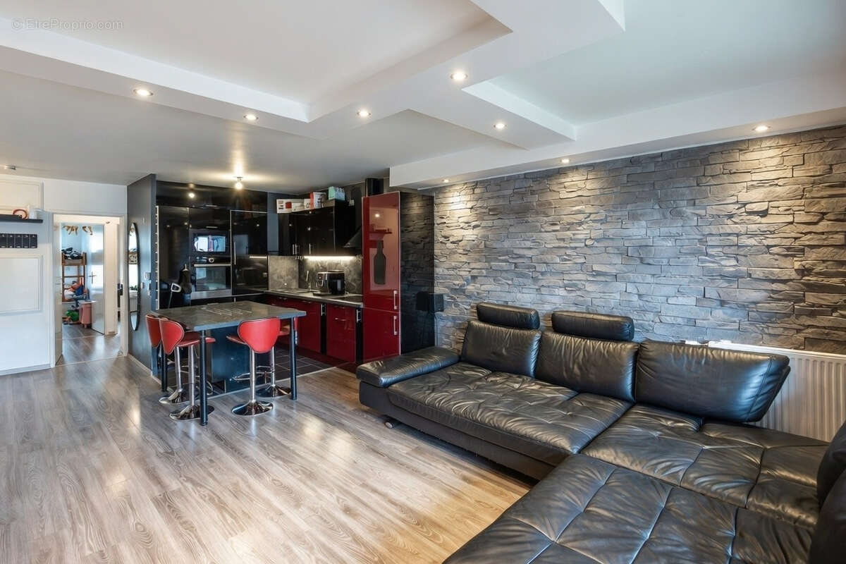 Appartement à POMPONNE