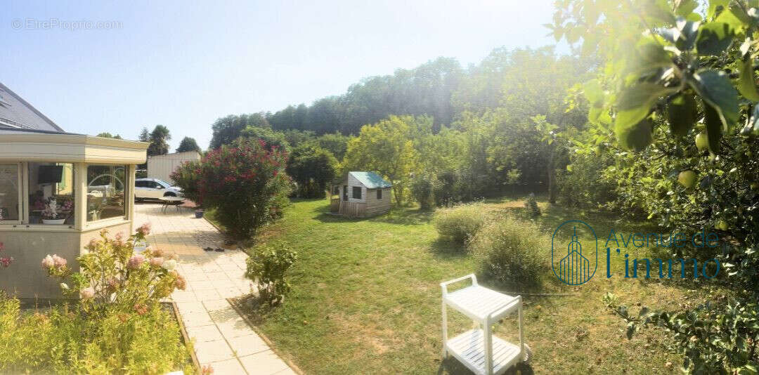 Maison à BEAUFORT-EN-VALLEE