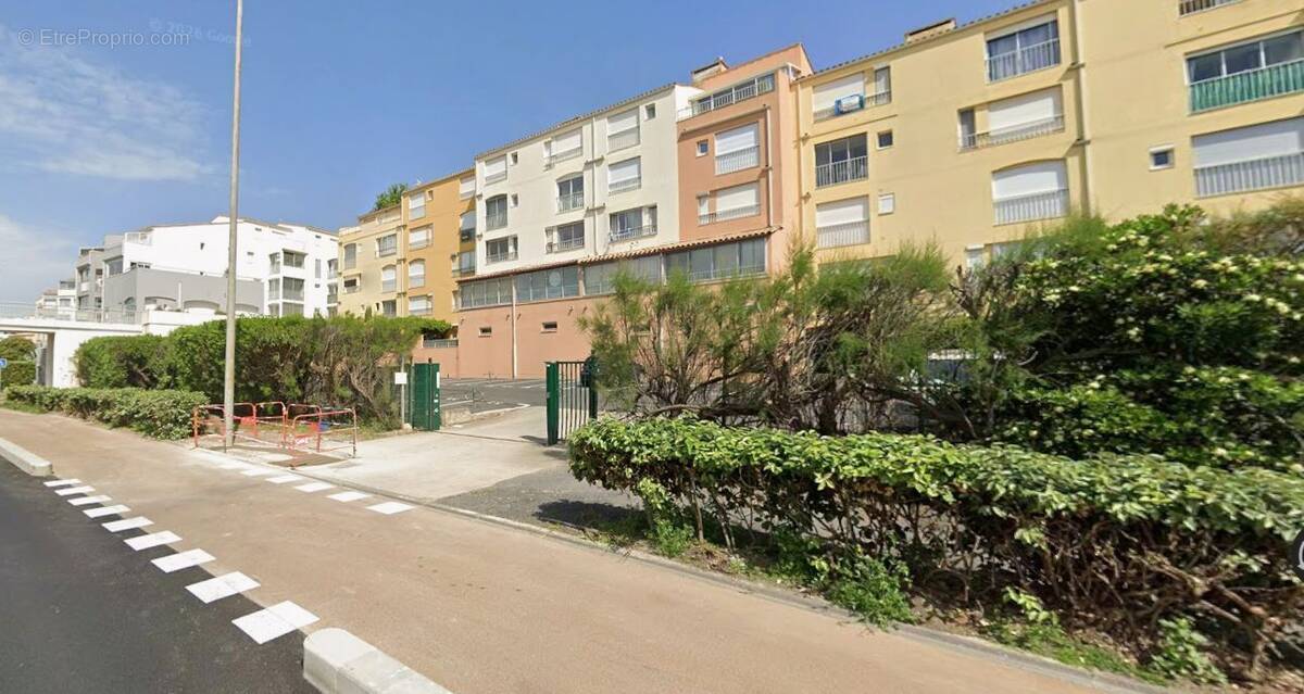 Parking à AGDE