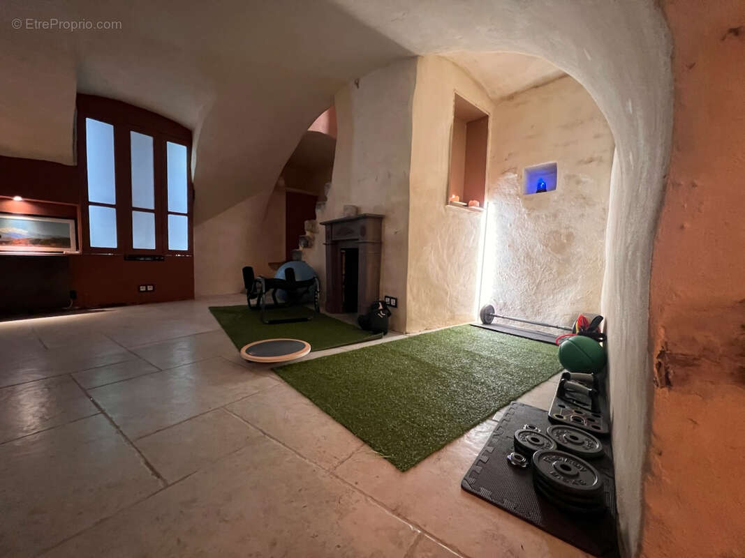 Maison Millau type 7 de 180M2 avec local commercial ou studio separé - photo 10
