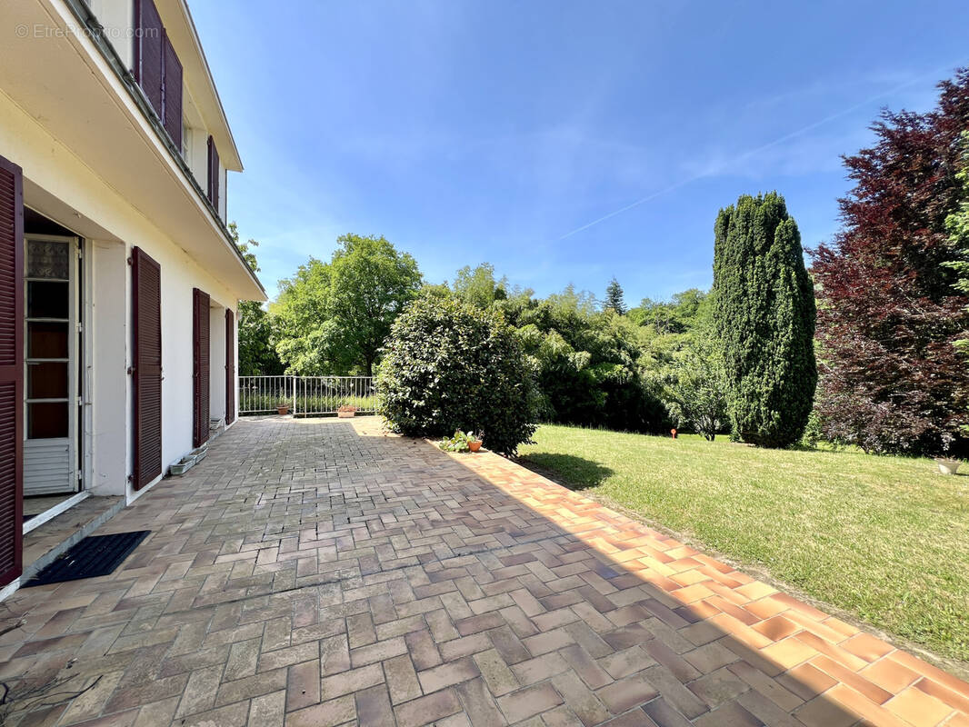 Maison à LA CHAPELLE-LAUNAY