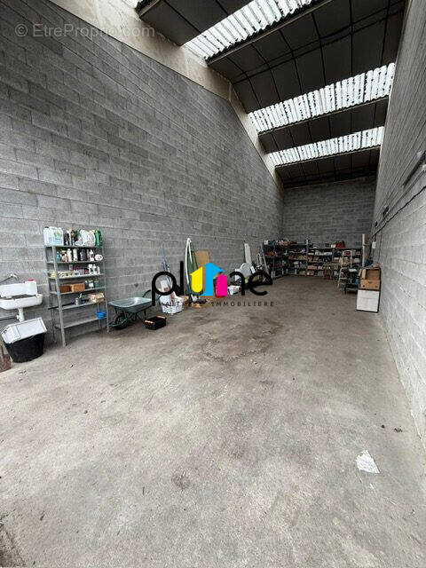 Commerce à SAINT-LAURENT-BLANGY