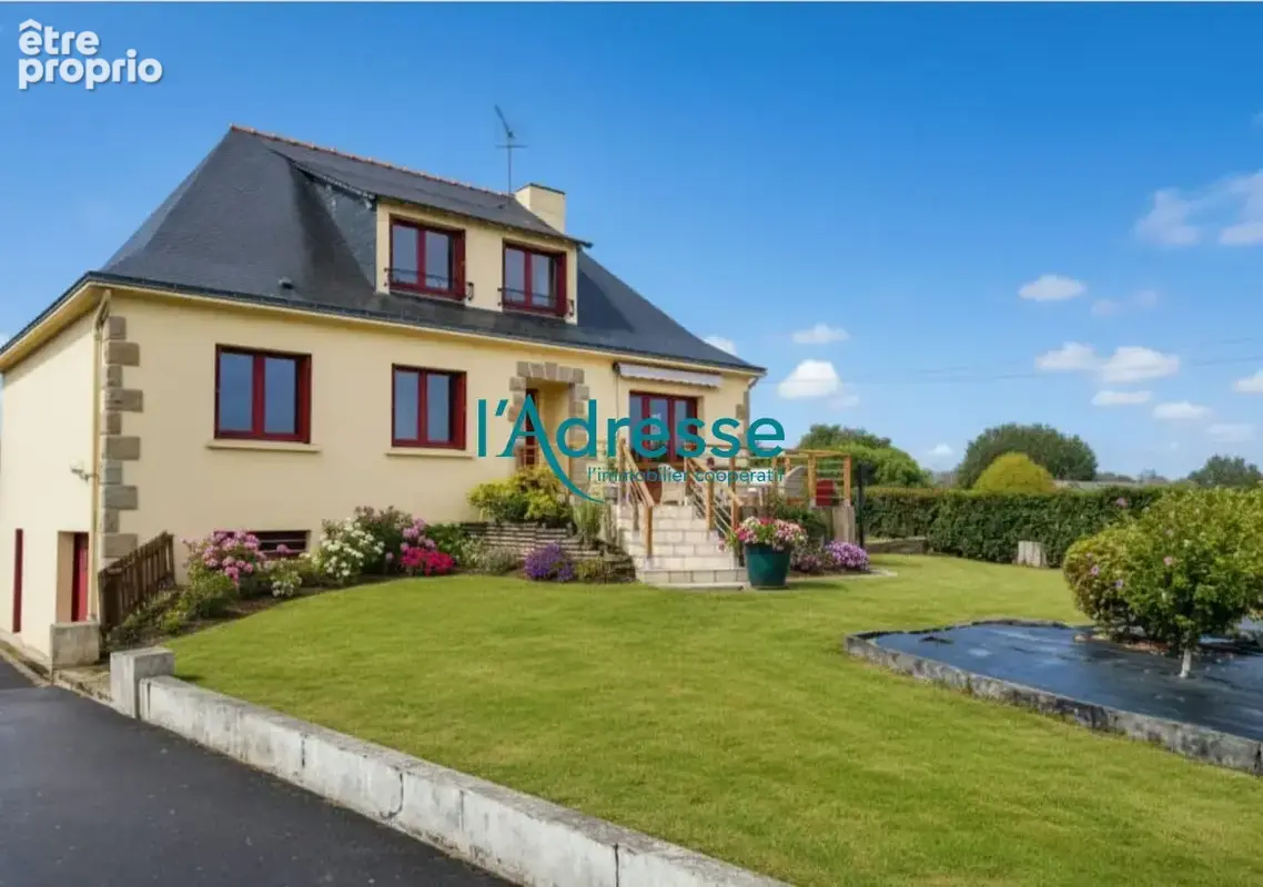 Maison à PETIT-AUVERNE