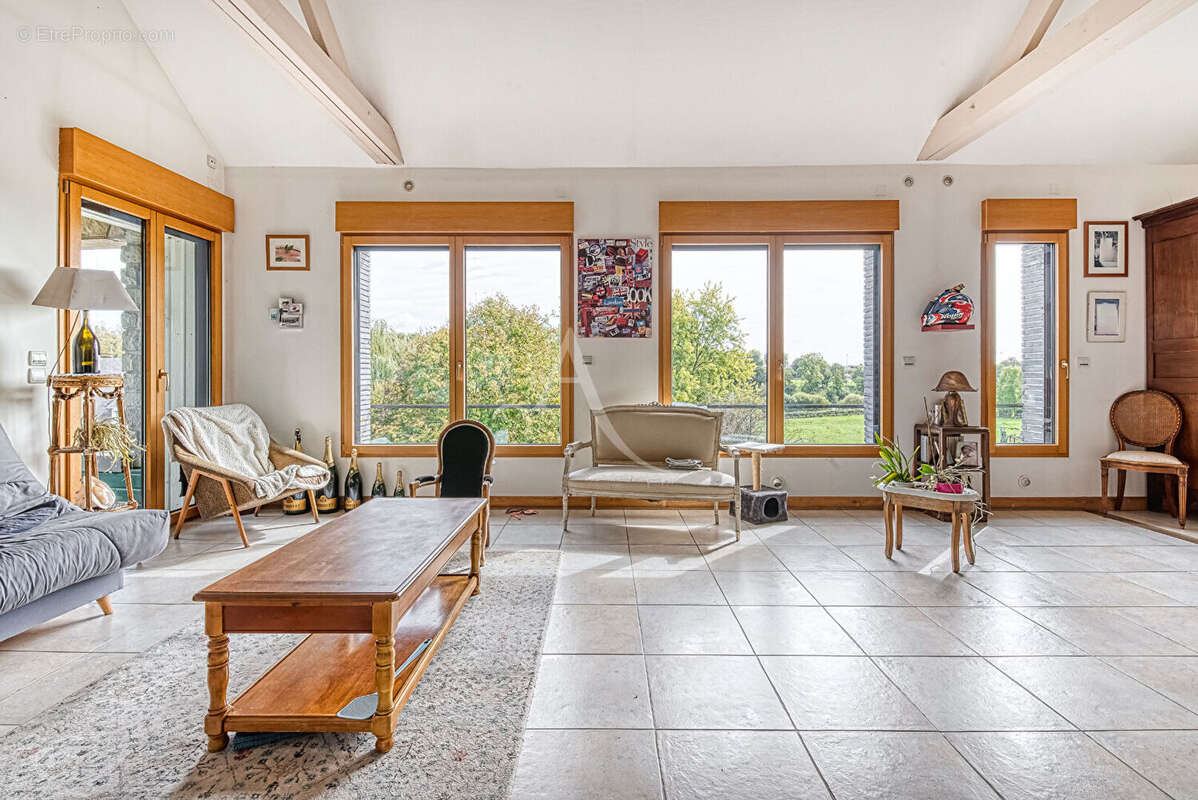 Maison à CHATEAU-GONTIER