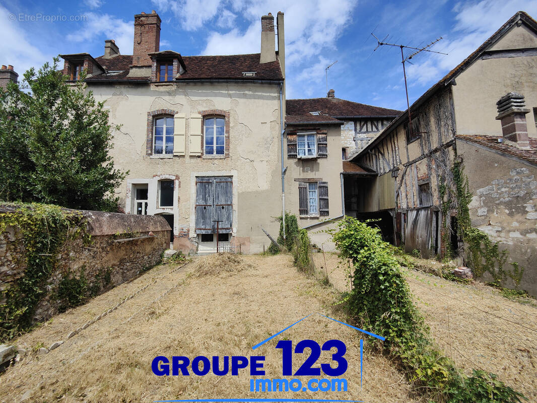 Appartement à JOIGNY