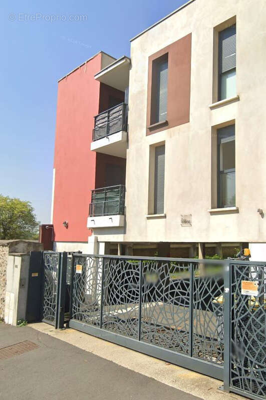 Appartement à RIS-ORANGIS