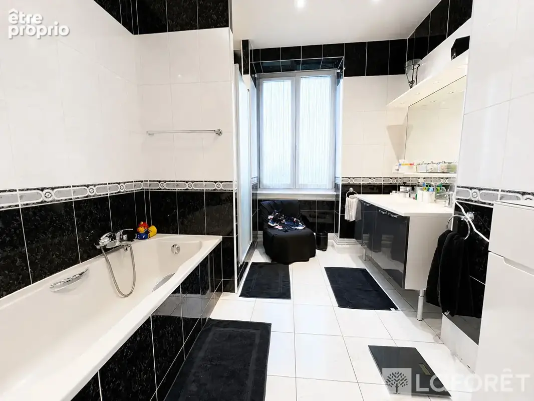 Appartement Strasbourg 4 pièce(s) 134 m2 - photo 8