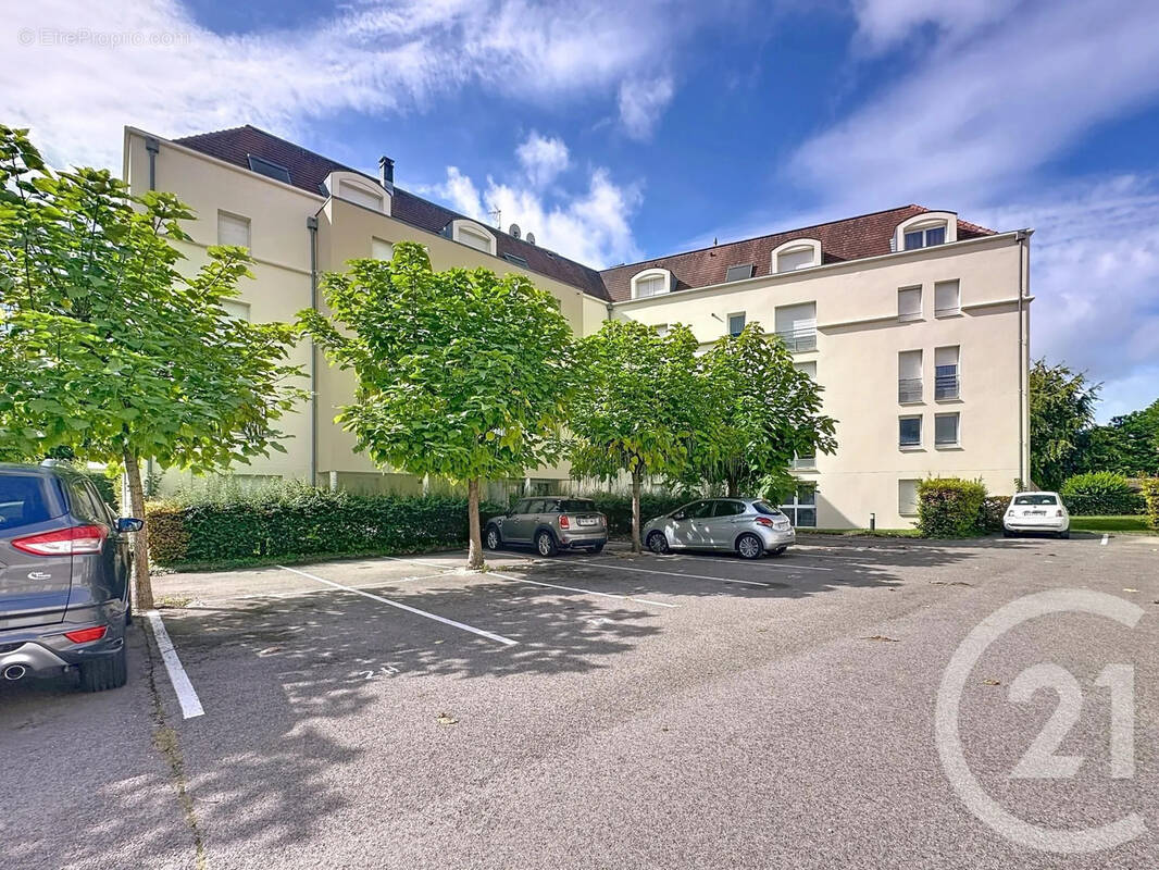 Appartement 53 m² à Troyes  - photo 2