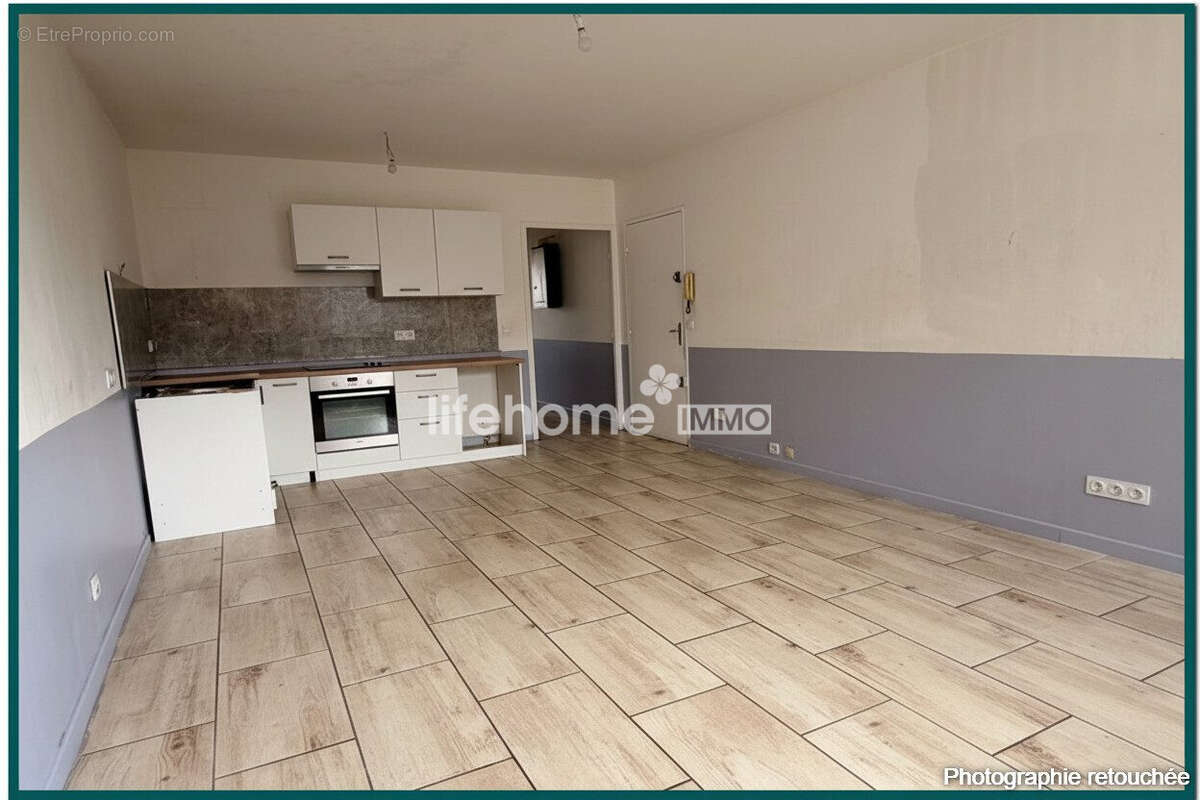 Appartement 40 m² à Nimes  - photo 2