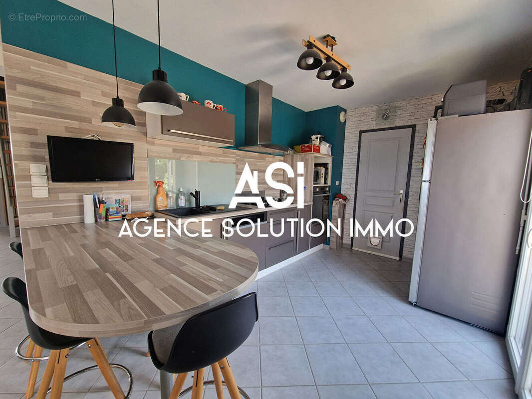 Maison La Baconnière 7 pièce(s) - 5 chambres - 609 m² de terrain - photo 5