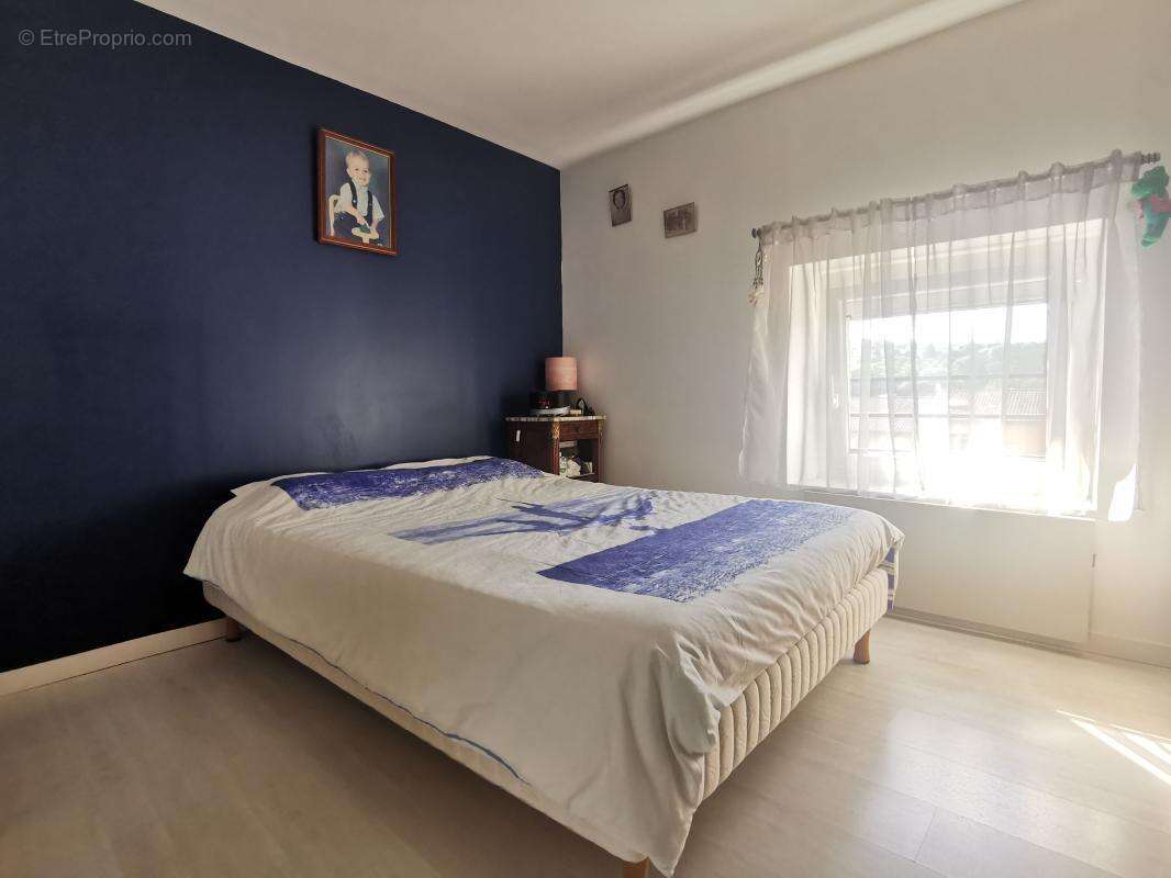 Appartement 2 chambres - garage - cave - centre ville - photo 4