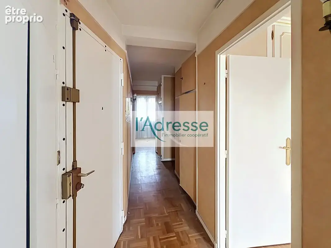 3 Pièces - dernier étage - balcon - photo 7
