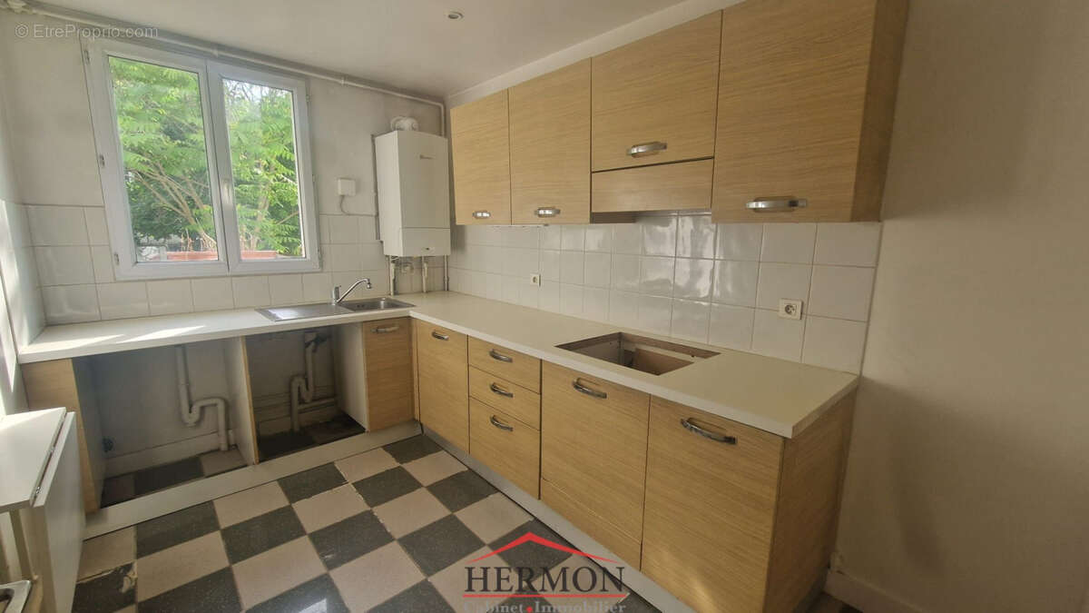 Appartement à ASNIERES-SUR-SEINE
