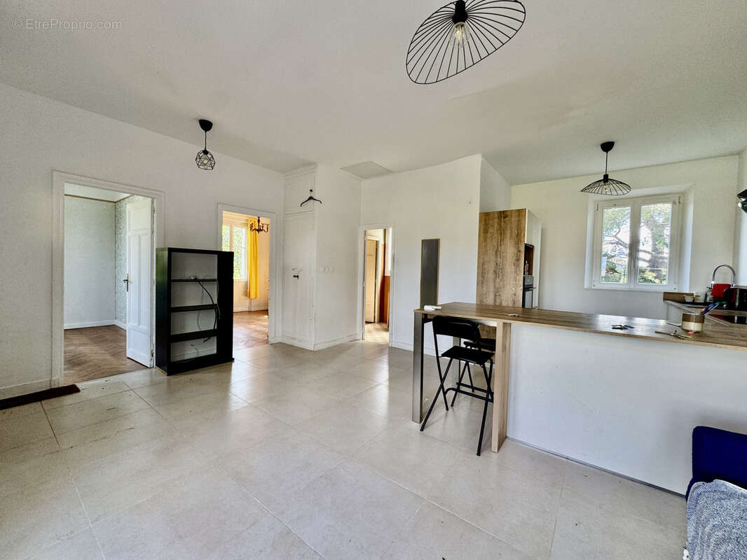 Appartement à MARSEILLE-13E