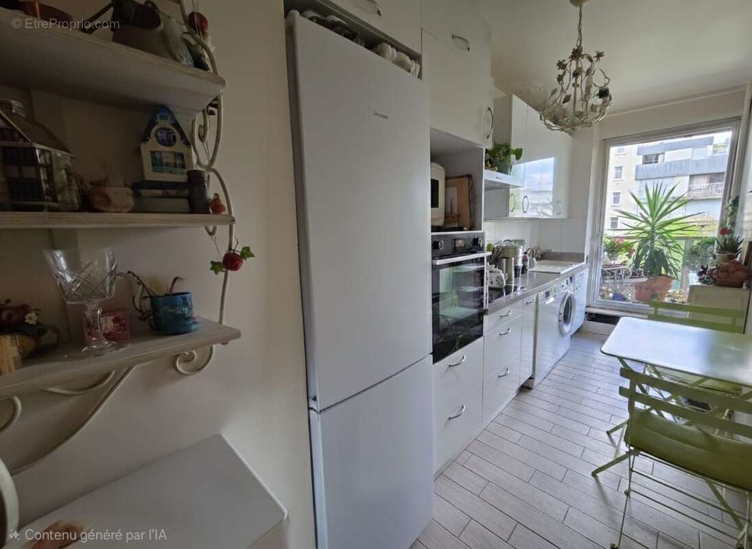 Appartement à NEUILLY-SUR-SEINE