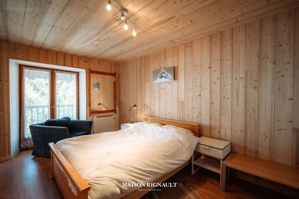 T2 _ Chambre   - Maison à VAL-D'ISERE