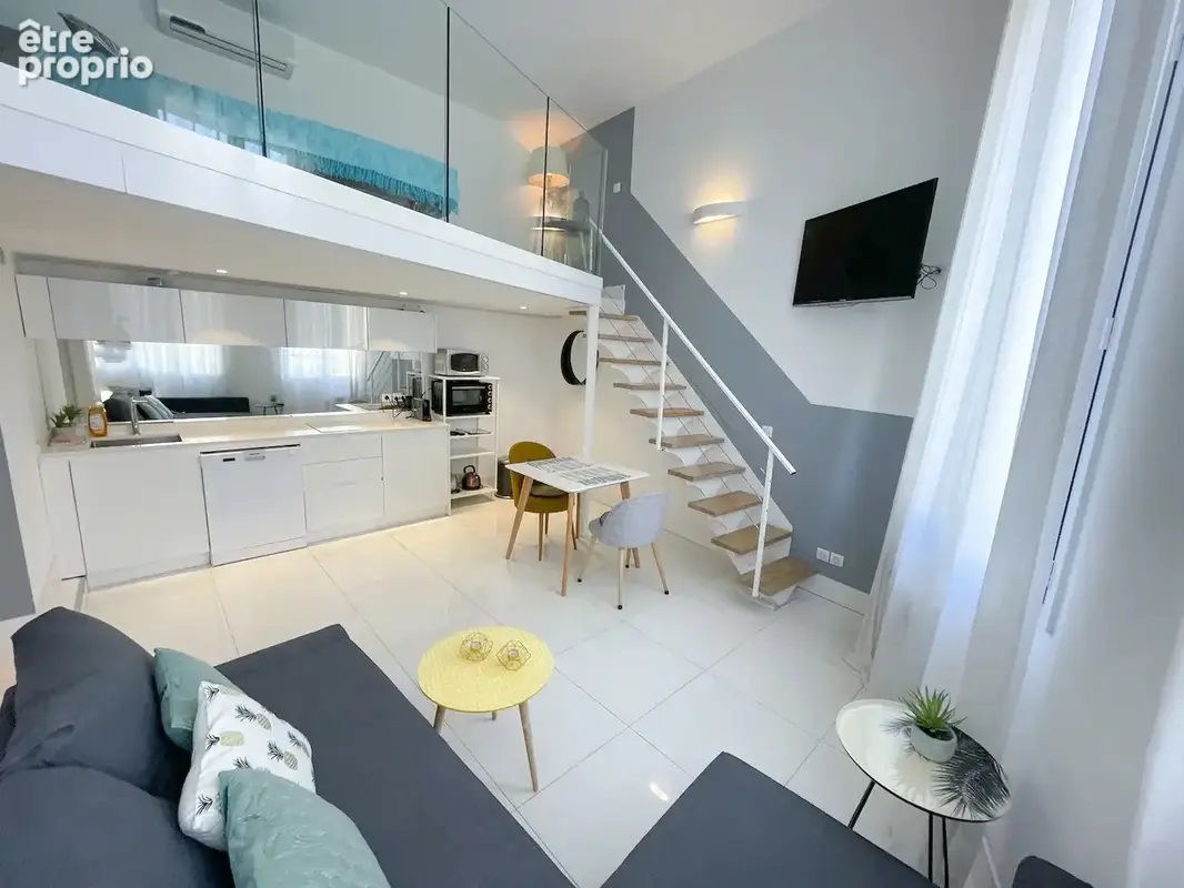 Villefranche-sur-Mer à vendre, charmant appartement meublé. - photo 3
