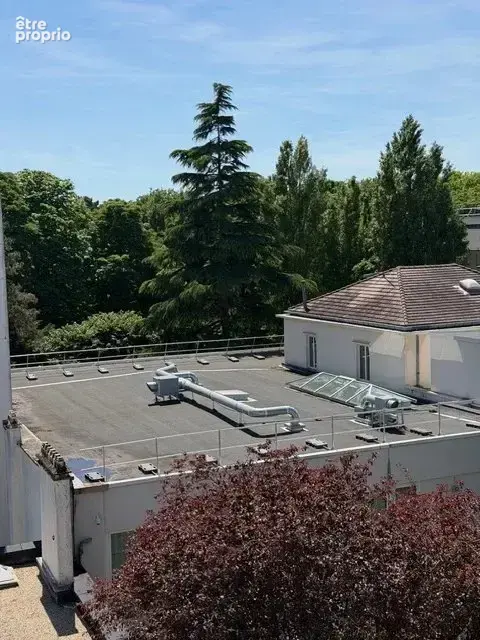 Vincennes – Dernier étage face bois – Superbe 3 pièces avec balcon plein sud - photo 4