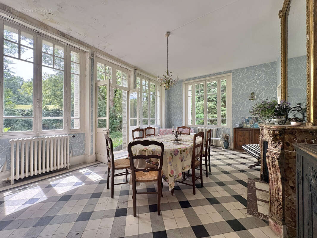 Maison à CRAONNE