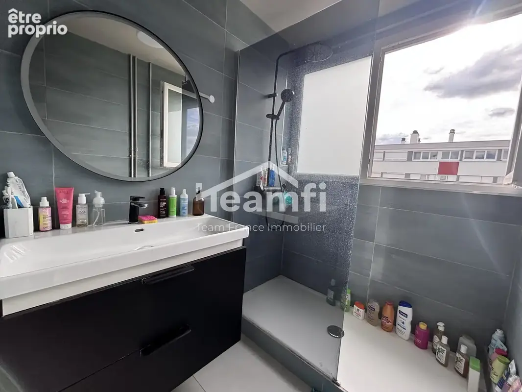 Appartement 75 m² à Fleury-Les-Aubrais  - photo 2