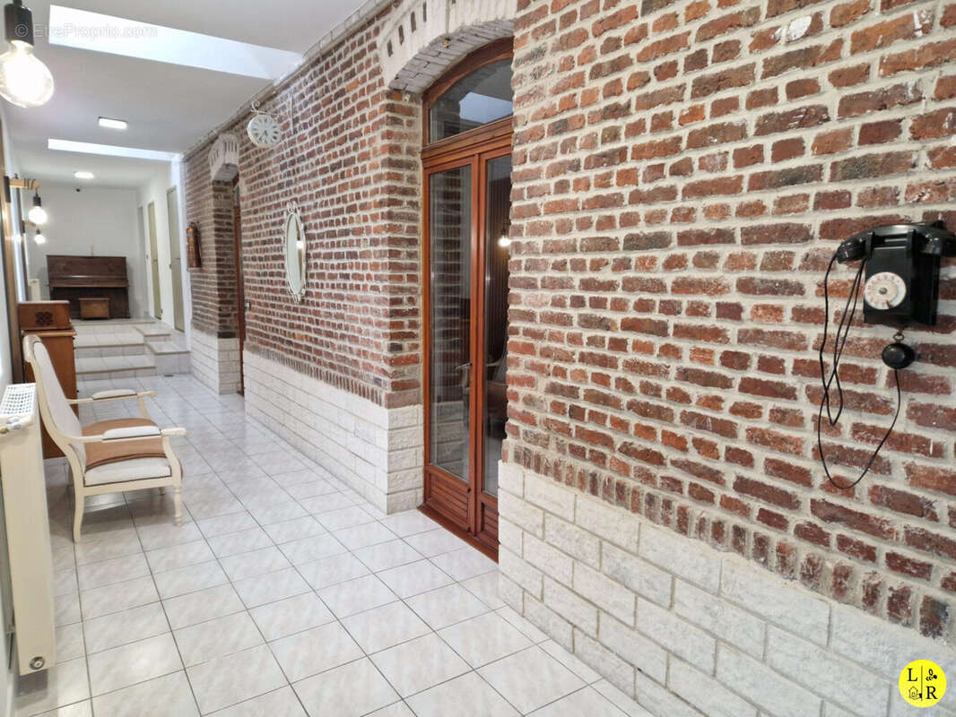 Maison 190 m² à Vimy  - photo 2