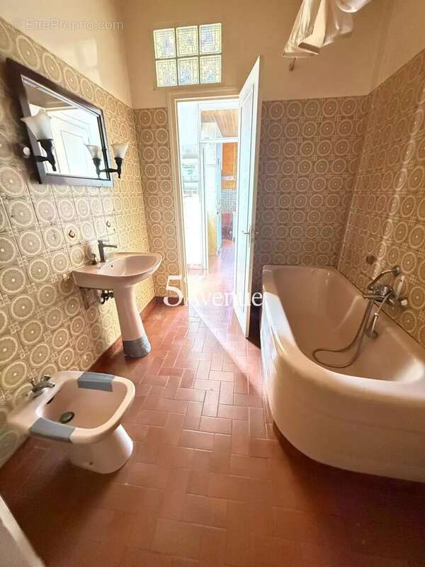 Maison à CHAMPIGNY-SUR-MARNE