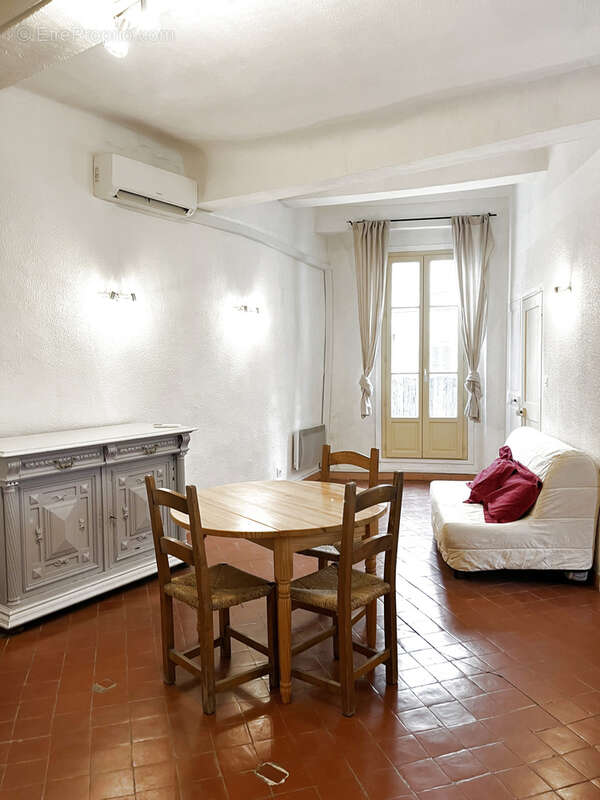 Appartement à VILLECROZE