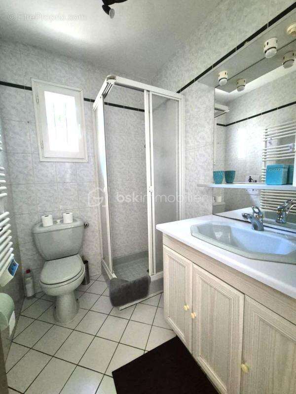 Villa de plain-pied & 3 studios indépendants – Un domaine qui s'autofinance - photo 16