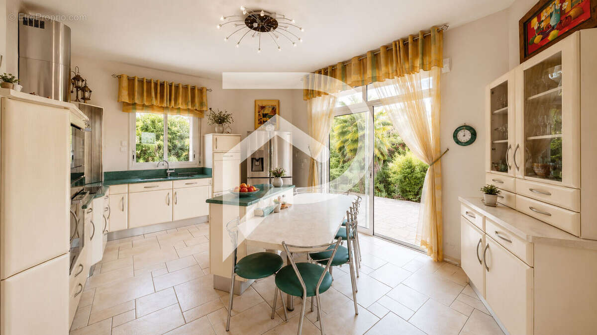 Maison à HARDRICOURT