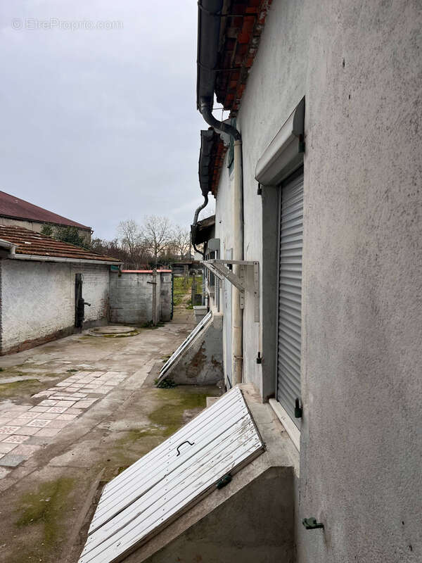 Maison à BESSAY-SUR-ALLIER