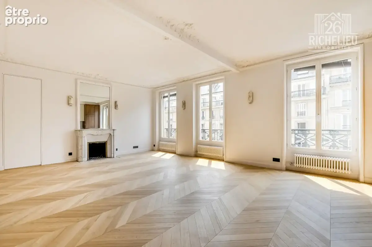 Appartement à PARIS-4E
