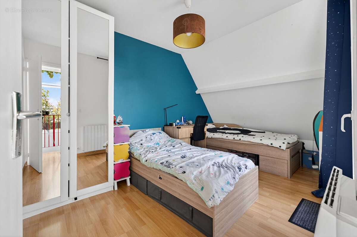 Appartement à PARIS-20E