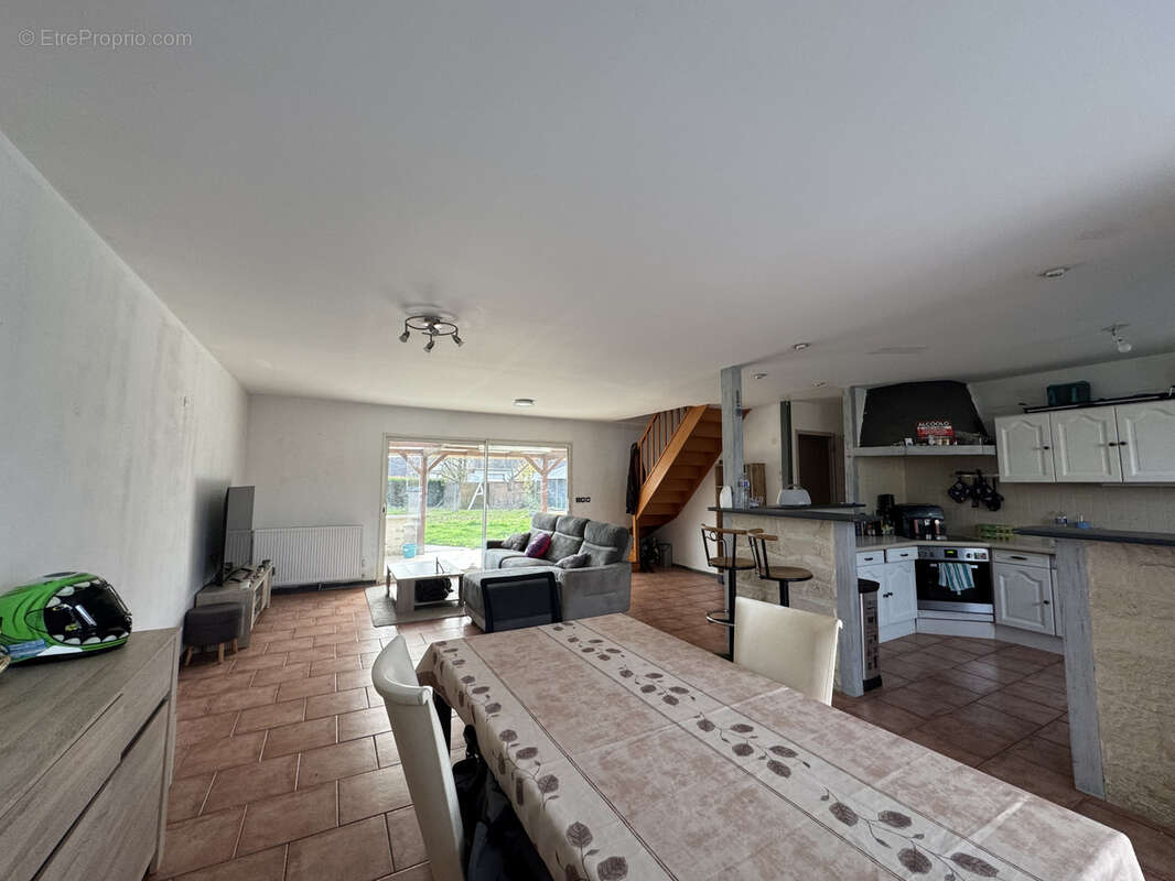 Maison à VILLERS-COTTERETS