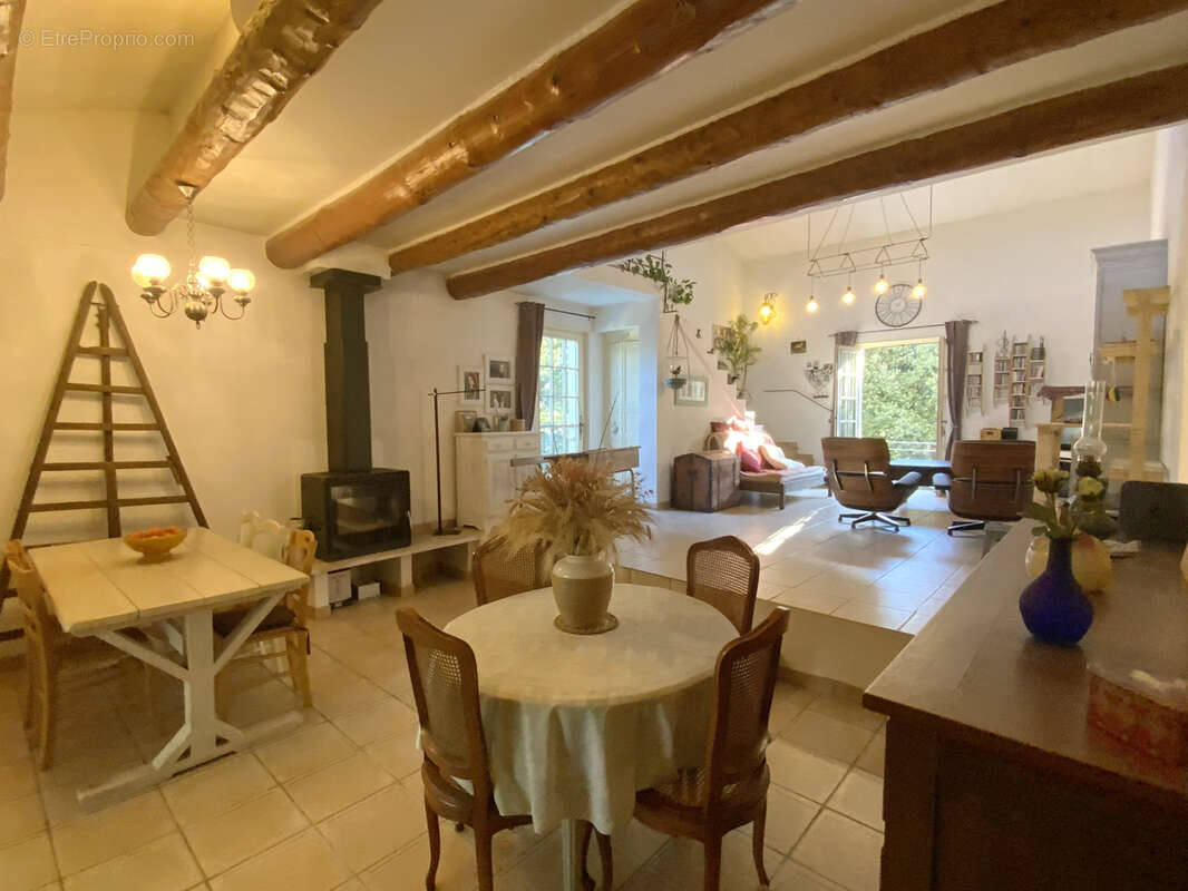 Maison à UZES