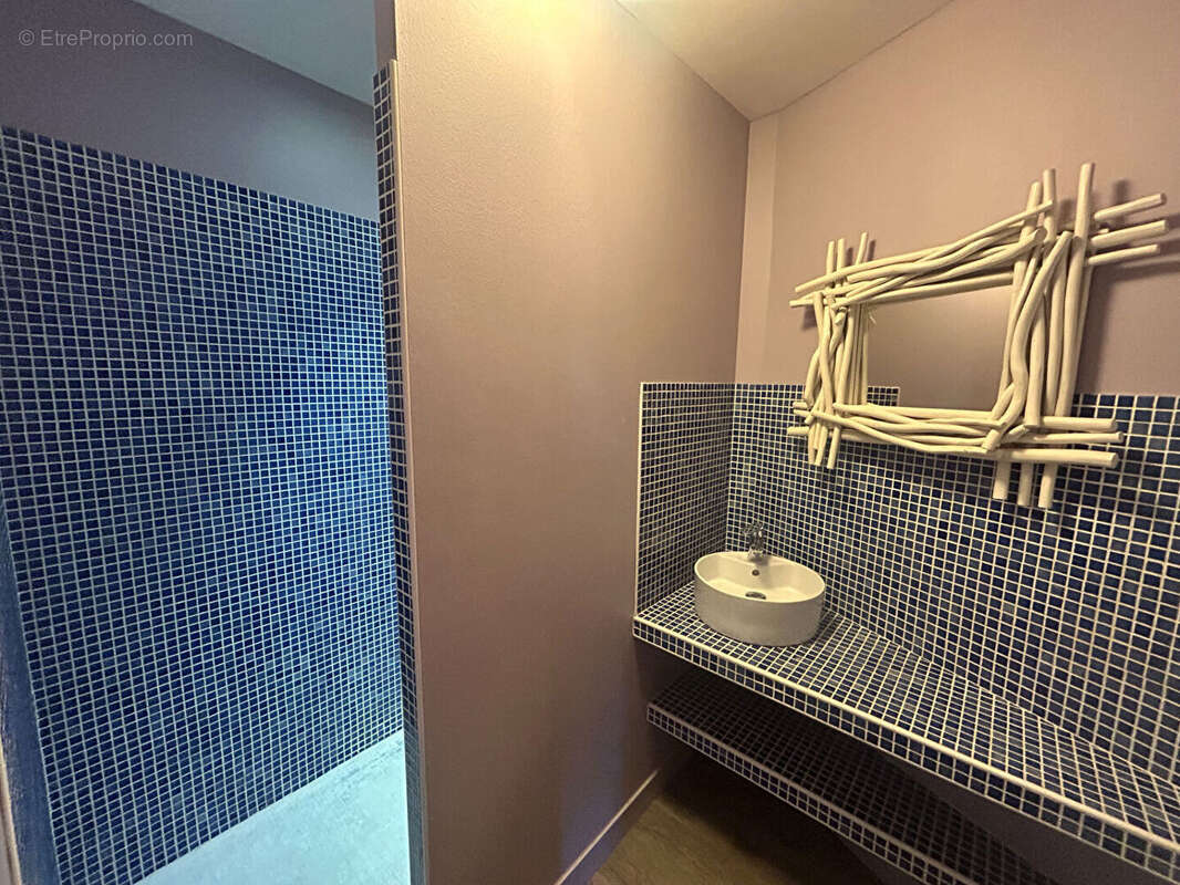 Appartement à FOURAS