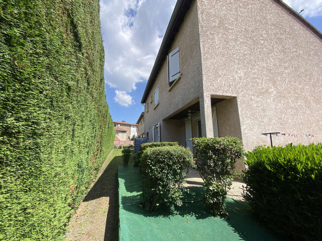 Maison à LA TALAUDIERE