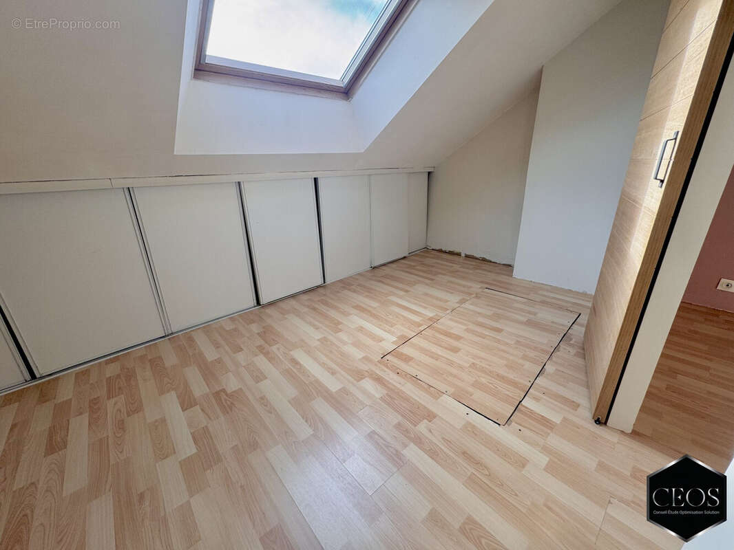 Maison à COUILLY-PONT-AUX-DAMES