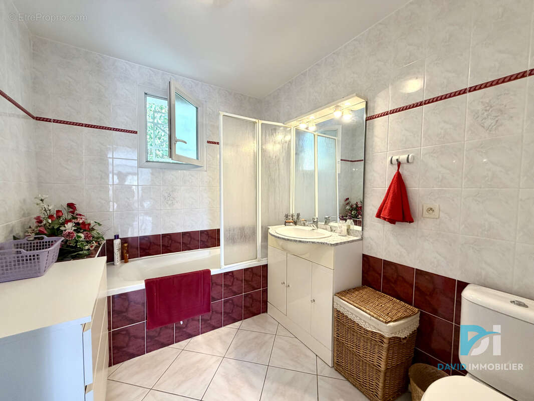 Saint-thibery, villa  4 faces avec jardin piscine et garage - photo 8