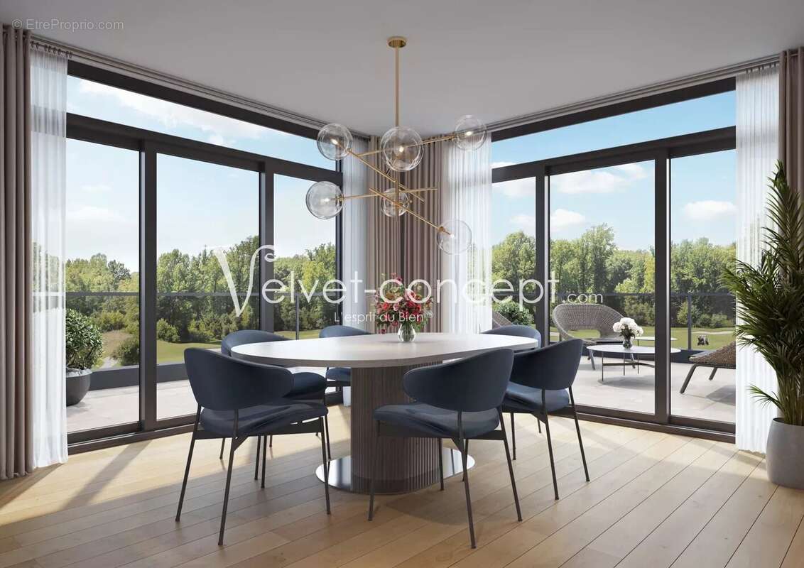 Appartement à CHATEAUNEUF-GRASSE